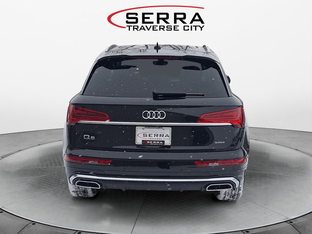 2025 Audi Q5 45 S line Premium photo 4