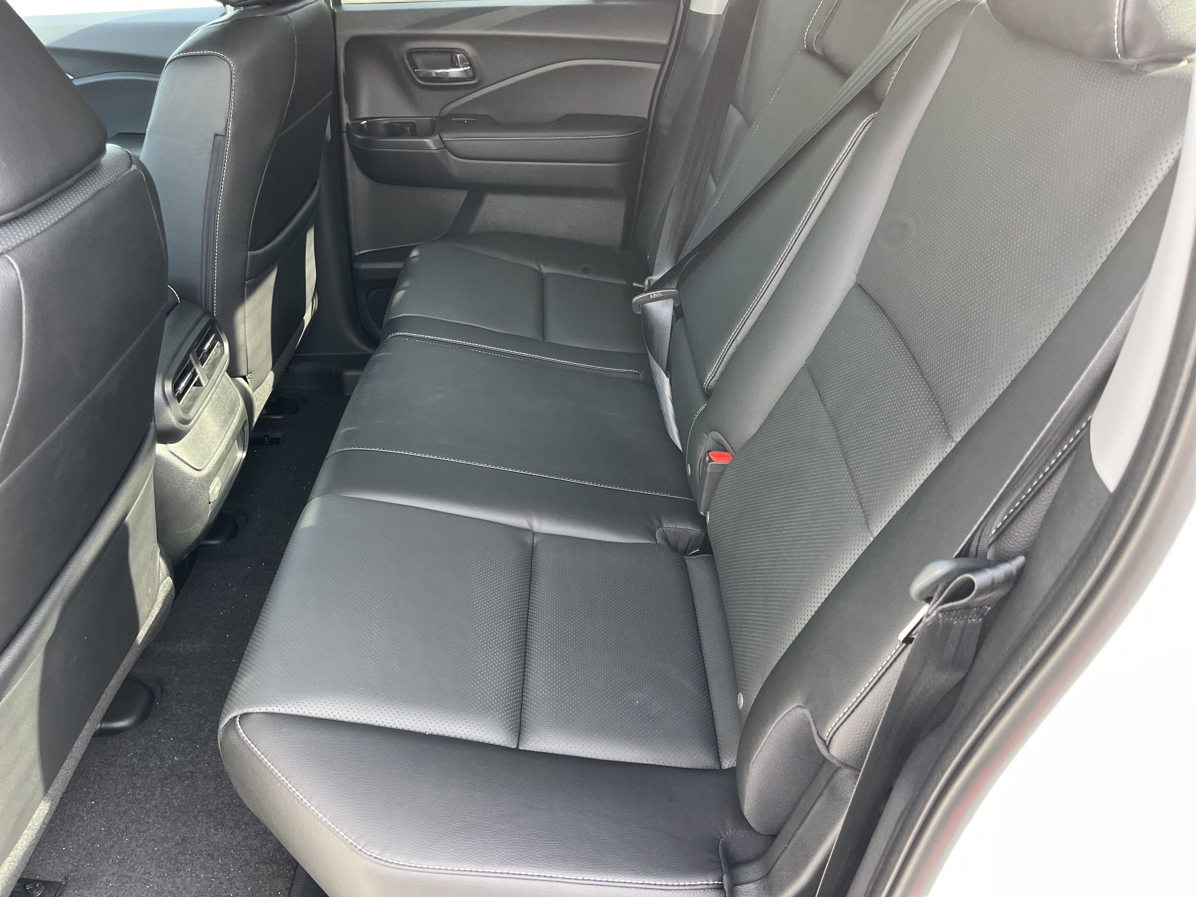 2025 Honda Ridgeline RTL photo 10