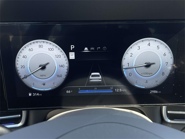 2024 Hyundai Elantra SEL photo 31