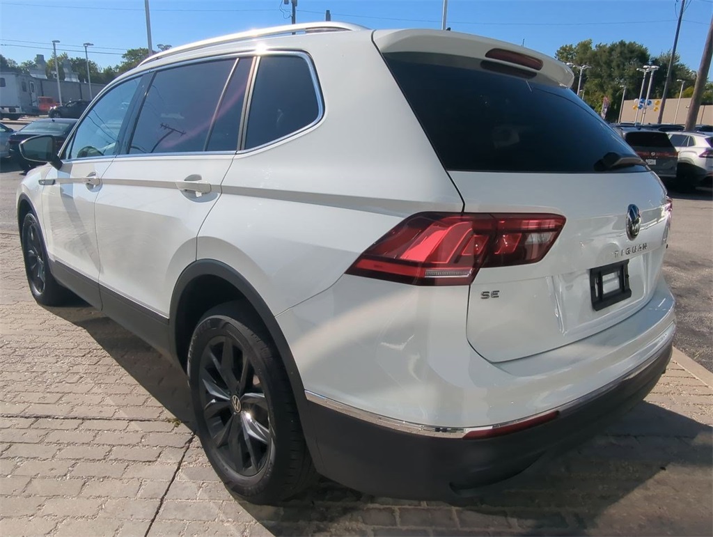2024 Volkswagen Tiguan SE Wolfsburg Edition photo 4
