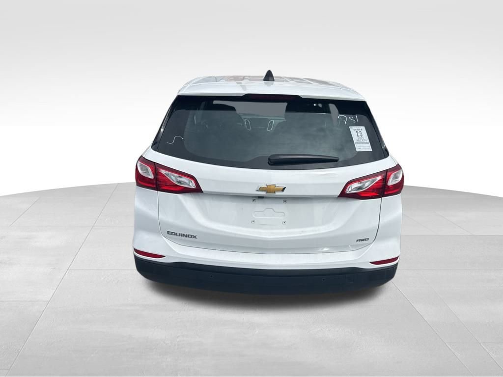 2021 Chevrolet Equinox LS photo 4