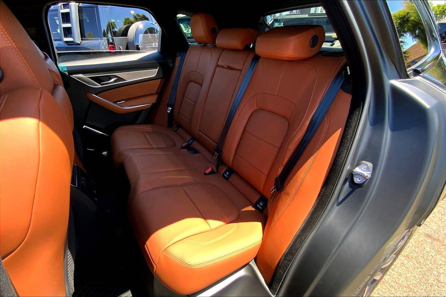 2026 Jaguar F-PACE P250 R-Dynamic S photo 10
