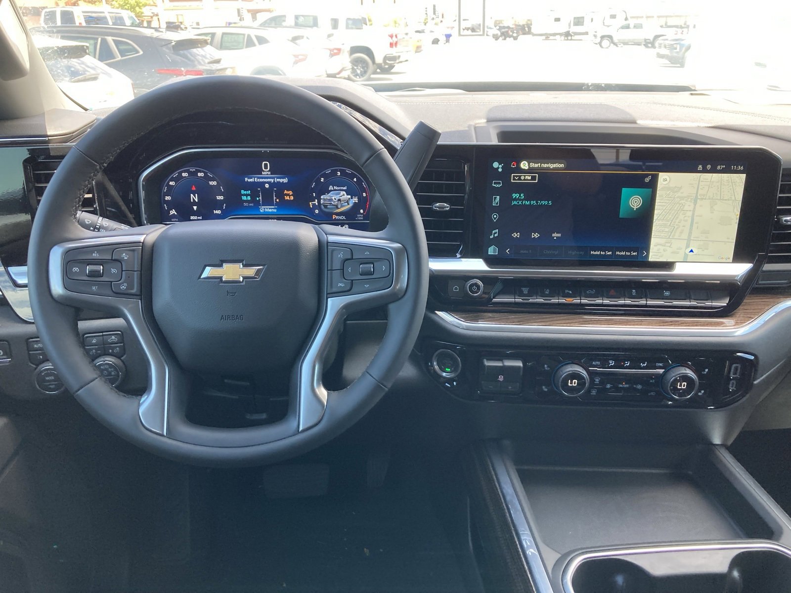 2025 Chevrolet Silverado 2500HD LT photo 17