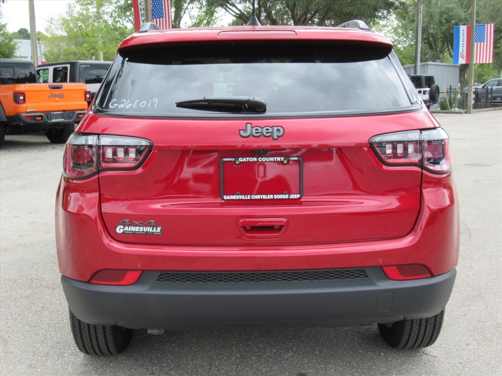 2026 Jeep Compass Latitude Altitude photo 4