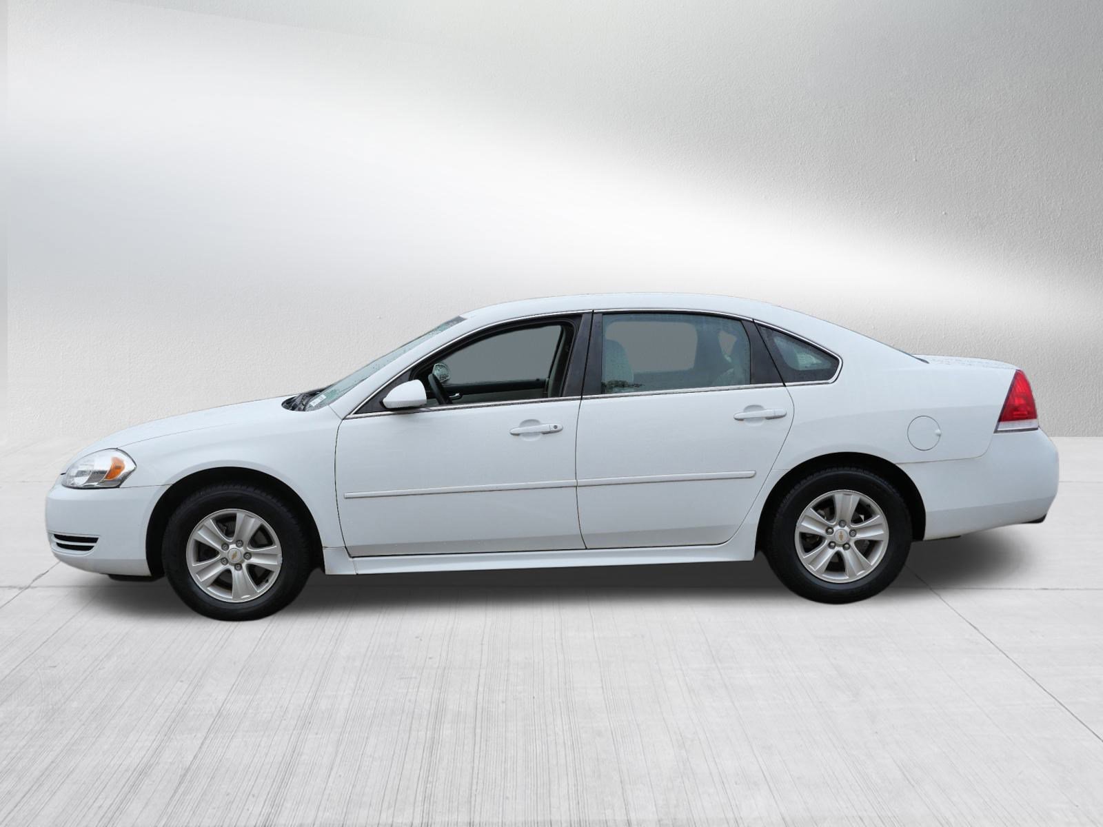 2016 Chevrolet Impala Limited LS Fleet photo 4