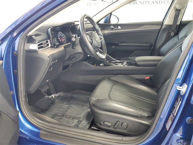 2024 Kia K5 EX photo 8