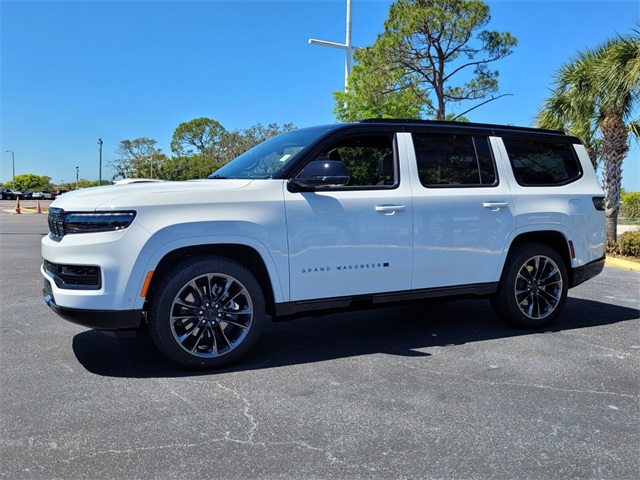 2025 Jeep Grand Wagoneer II Obsidian photo 3