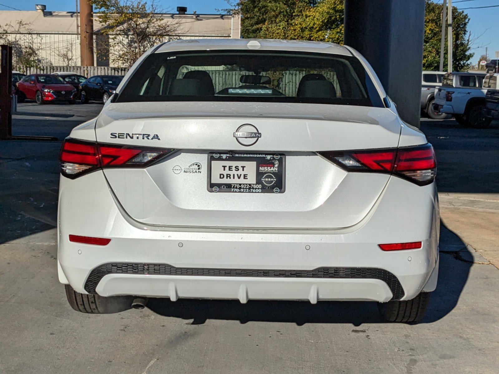 2025 Nissan Sentra SV photo 4