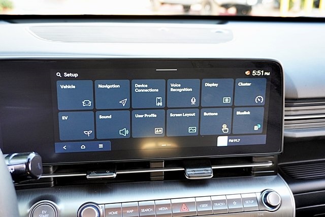 Used 2024 Blue Hyundai SE image 26