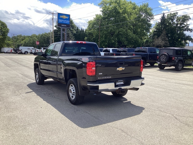 2016 Chevrolet Silverado 2500HD Work Truck photo 4