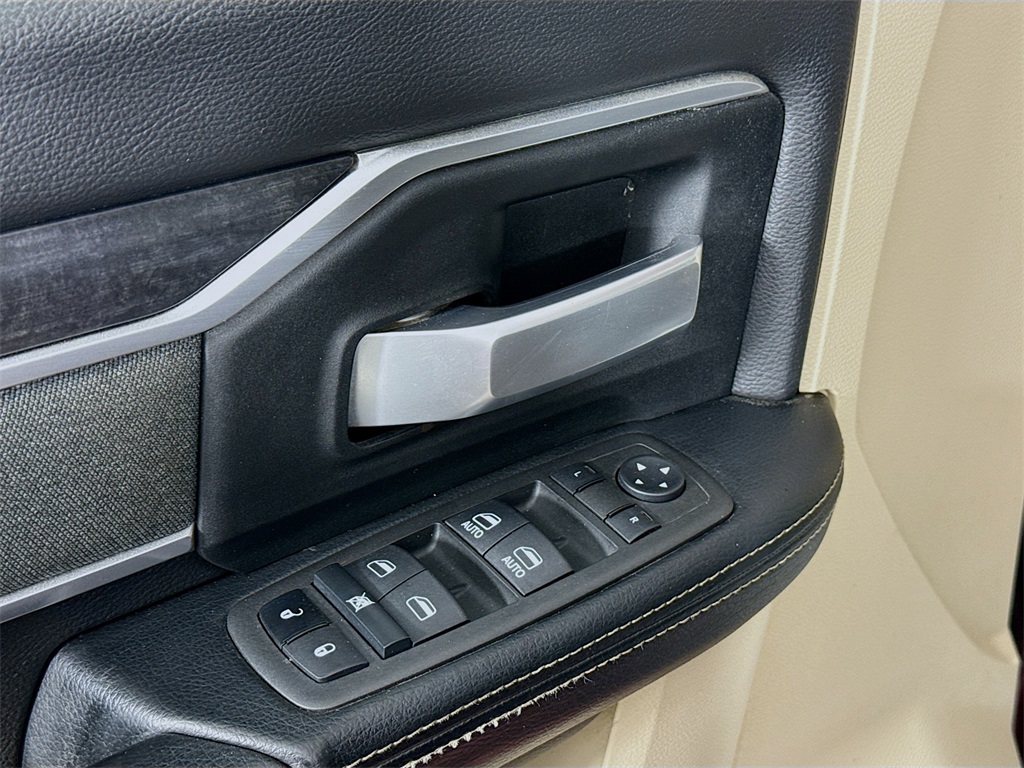 2022 Ram 3500 Big Horn photo 17