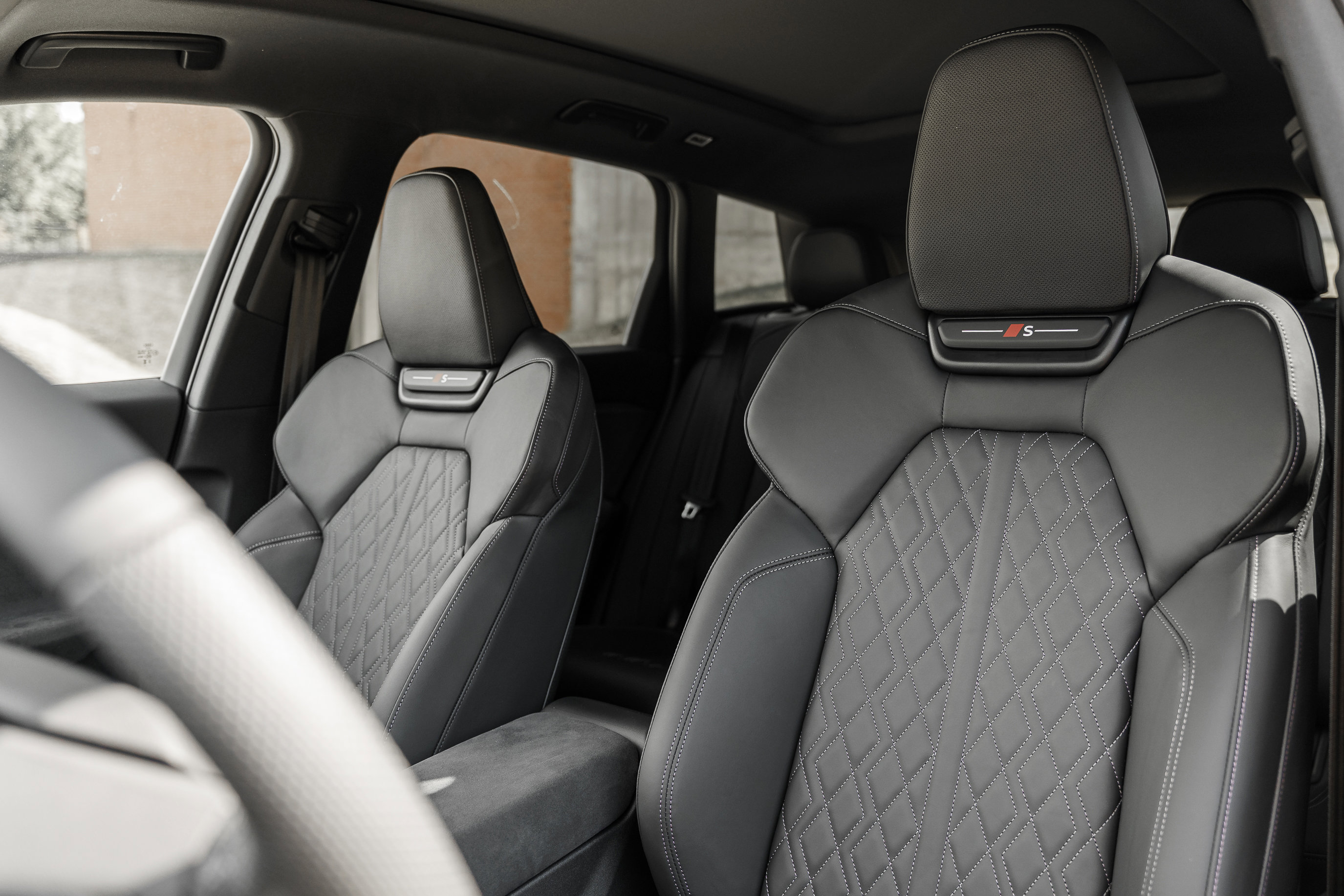 2025 Audi SQ6 photo 20