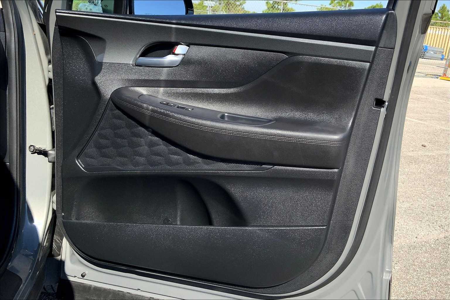 2022 Hyundai Santa Fe SEL photo 21