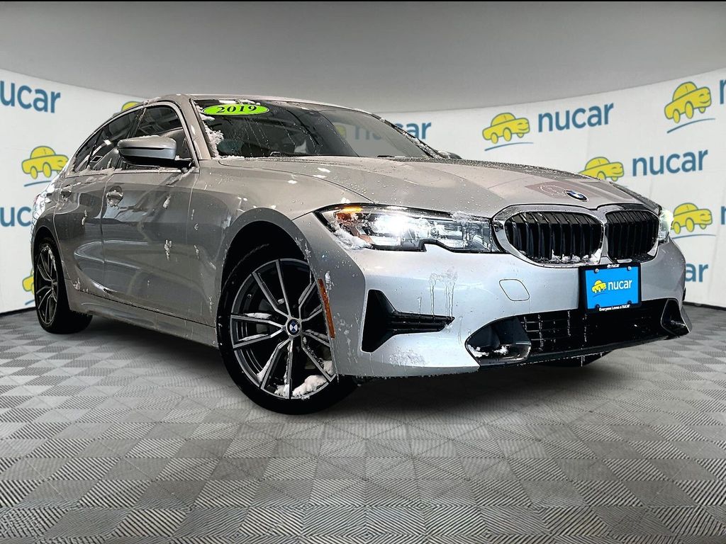 2019 BMW 3 Series 330i's photo