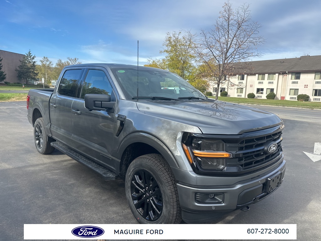 2025 Ford F-150 XLT's photo