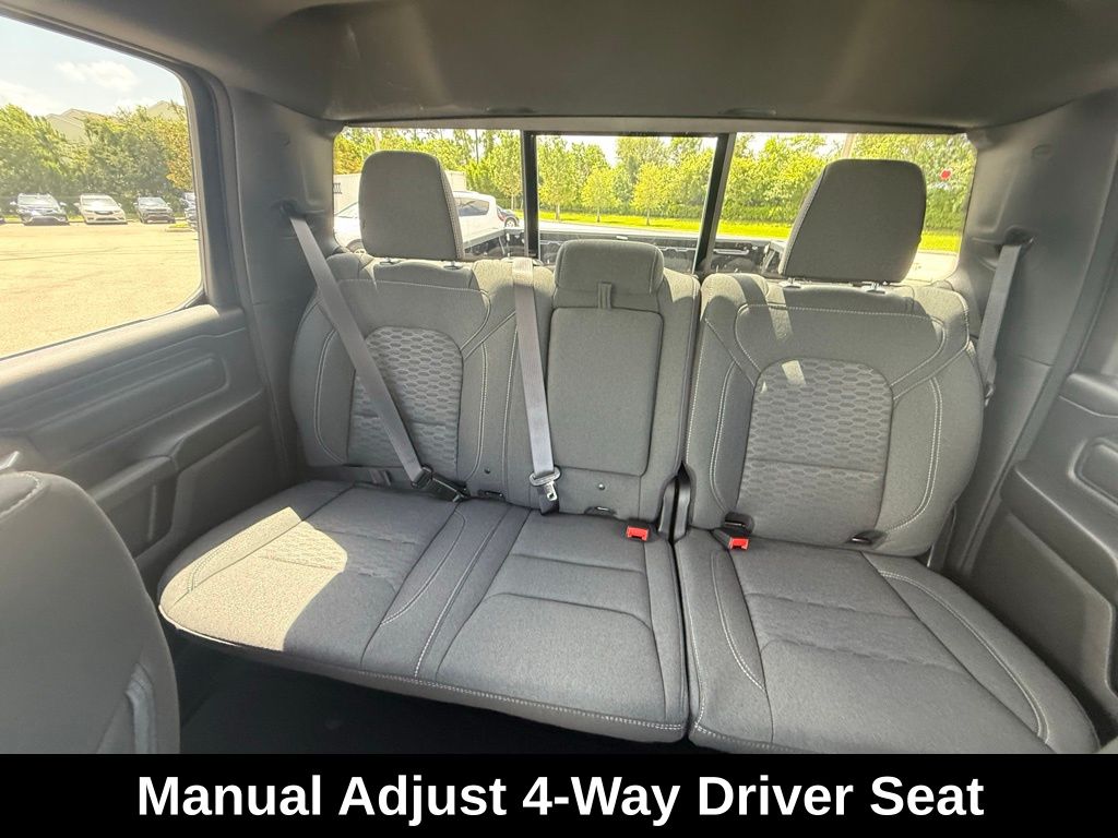 2025 Ram 1500 Tradesman photo 20