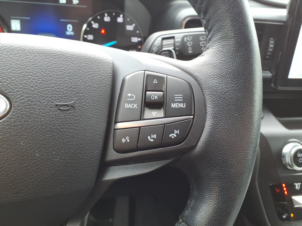 2020 Ford Explorer XLT photo 20