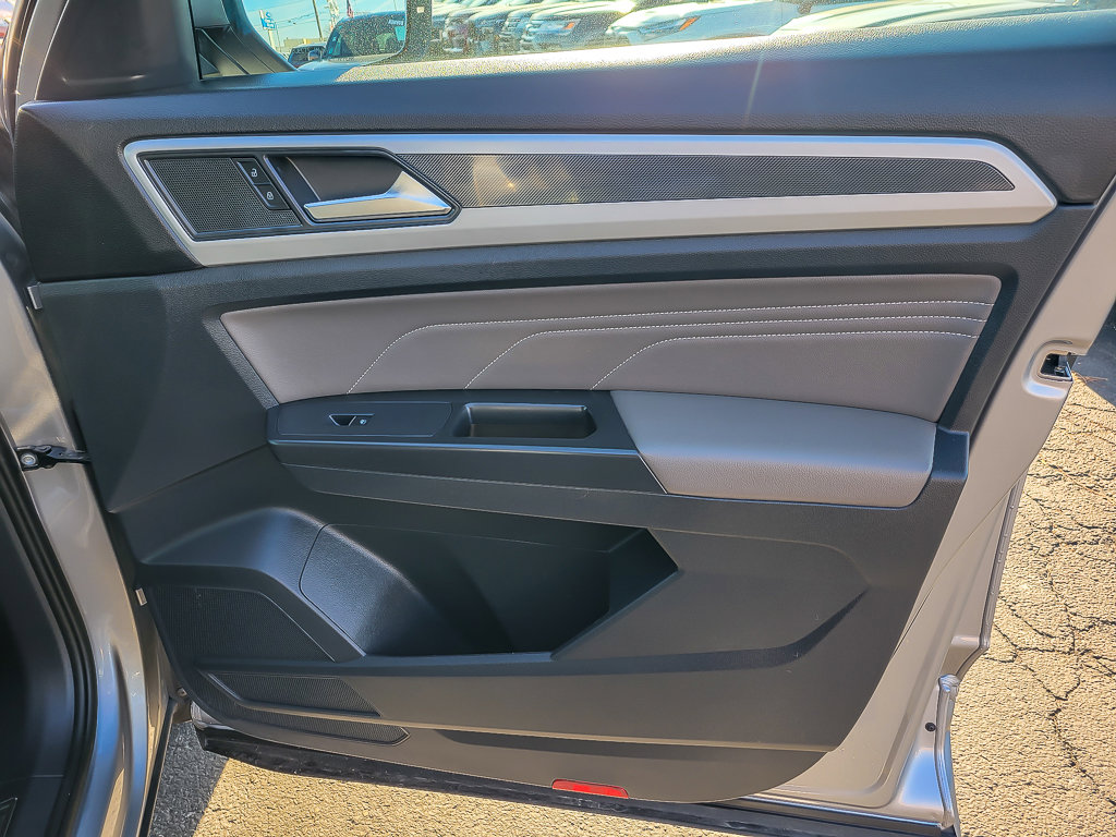 2022 VOLKSWAGEN ATLAS CROSS SPORT - Image 24