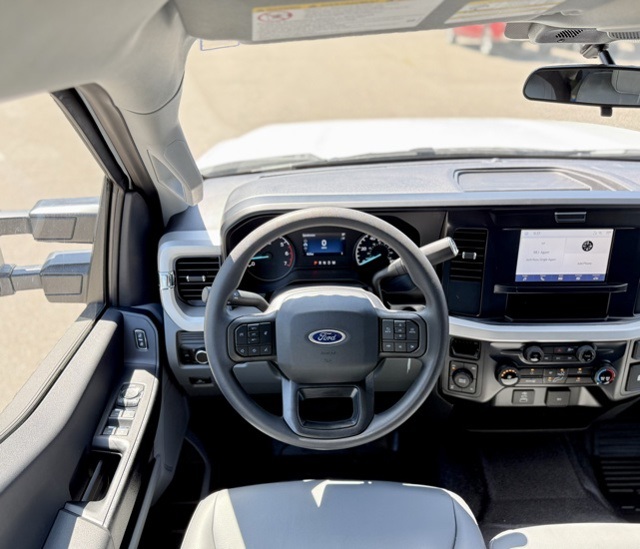 2025 Ford F-350 XL photo 19
