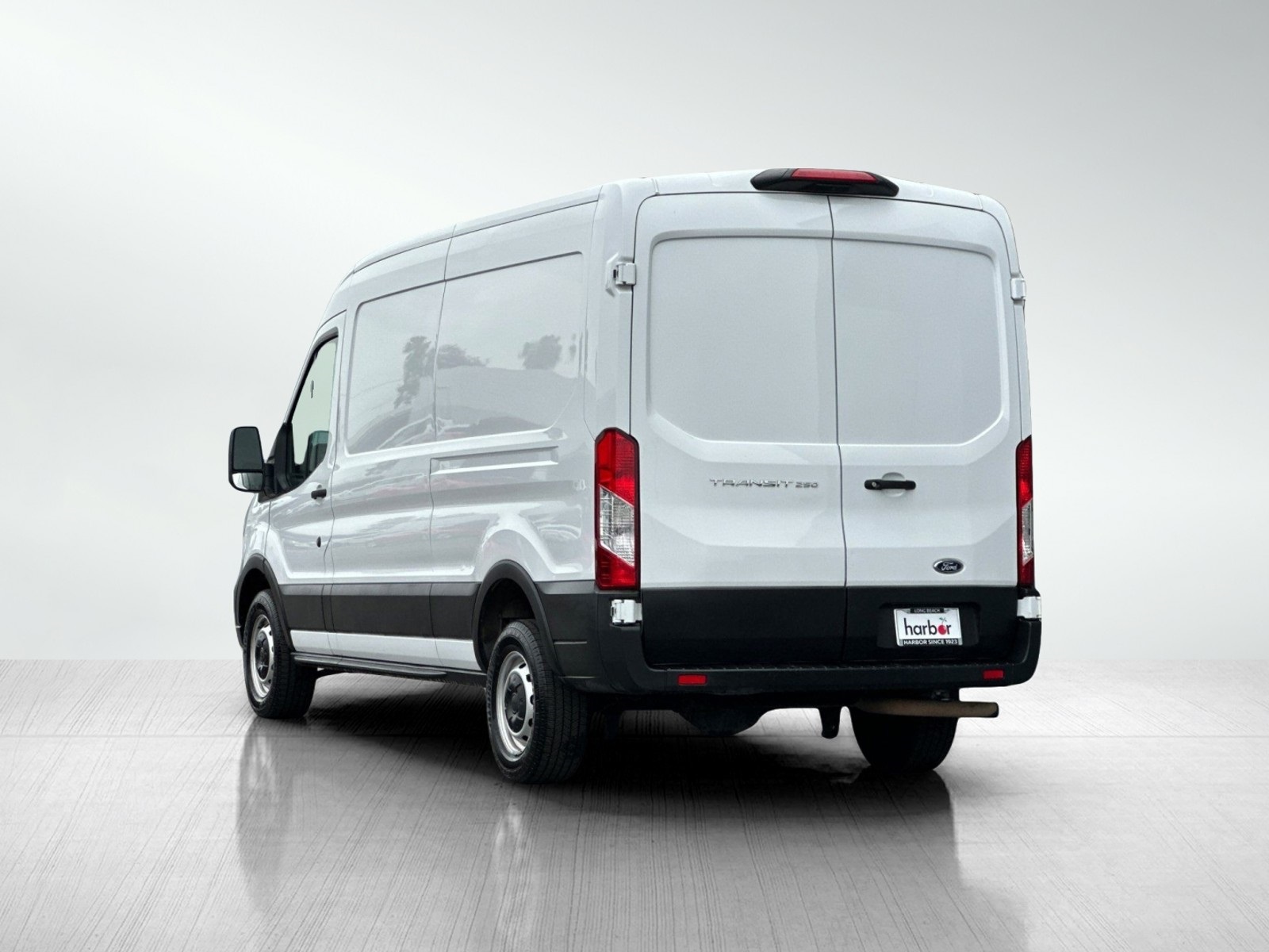 2023 Ford Transit photo 3