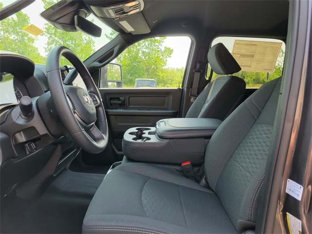 2025 Ram 2500 Tradesman photo 13