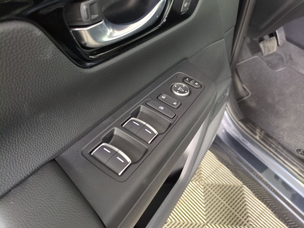 2026 Honda CR-V EX-L photo 11
