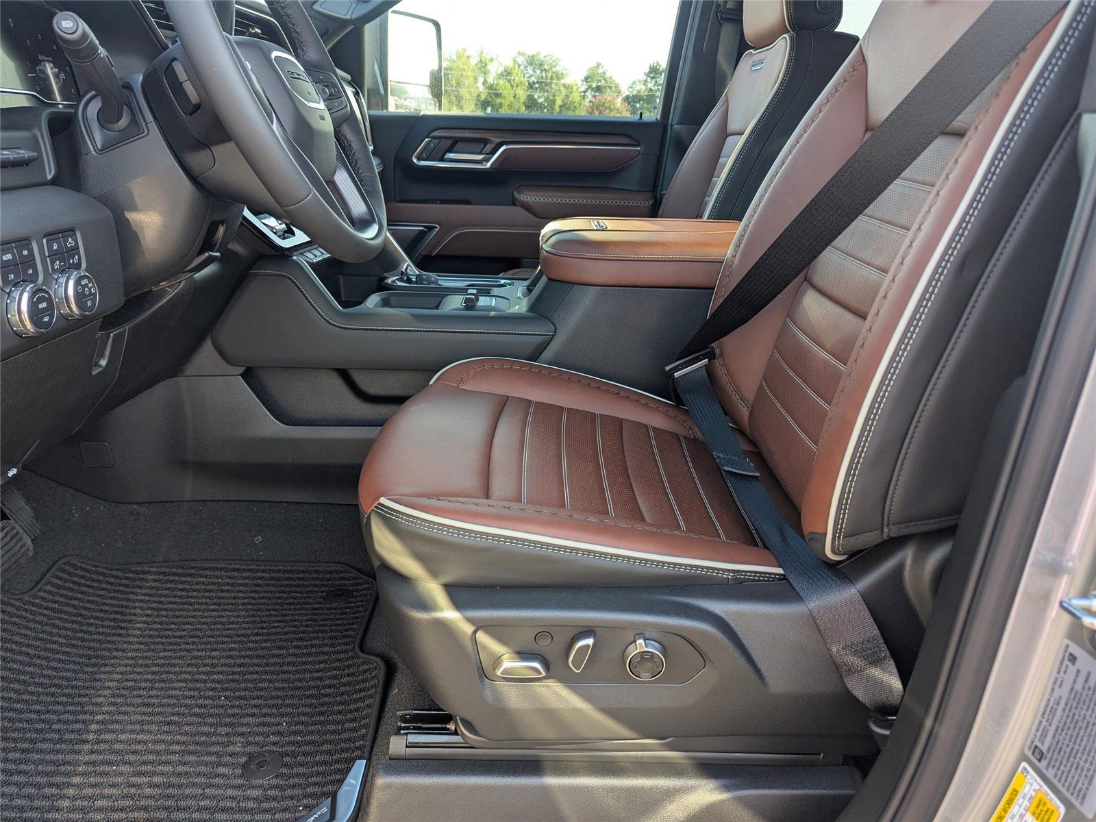 2025 Gmc Sierra 2500 HD Denali Ultimate photo 16