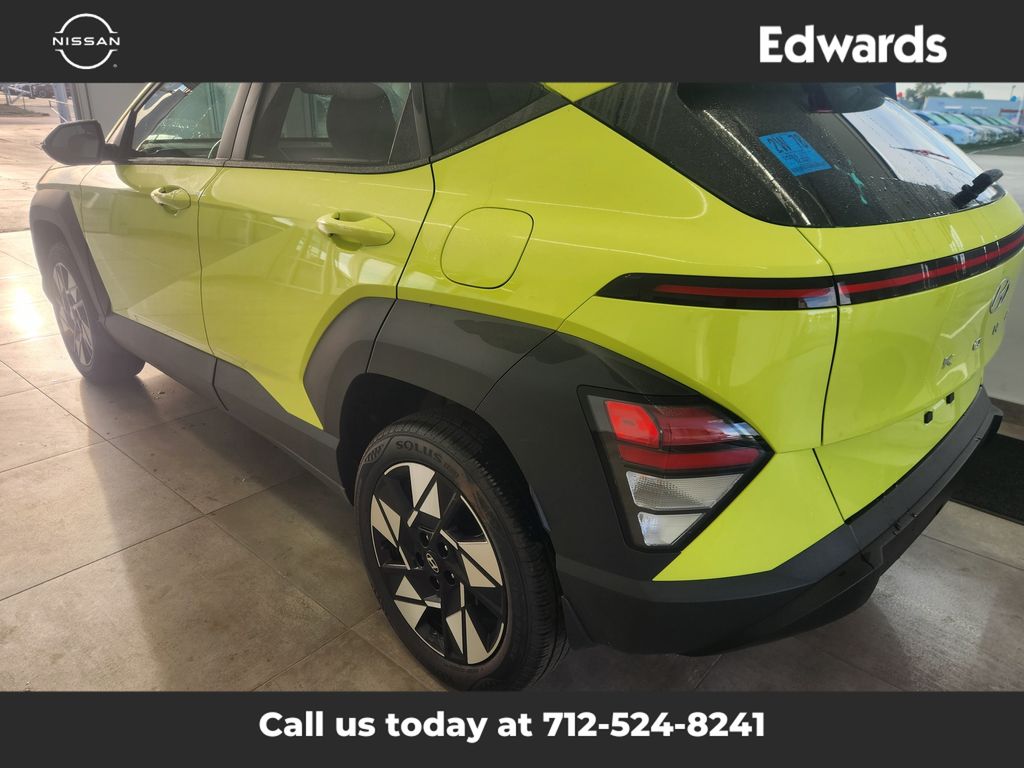 2024 Hyundai Kona SEL photo 5