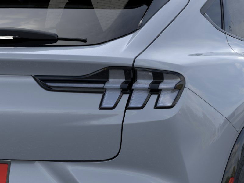 2025 Ford Mustang Mach-E Premium photo 8