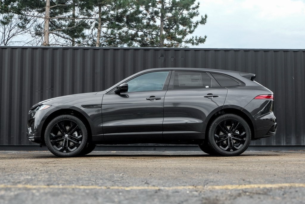 2025 Jaguar F-PACE P250 R-Dynamic S photo 2