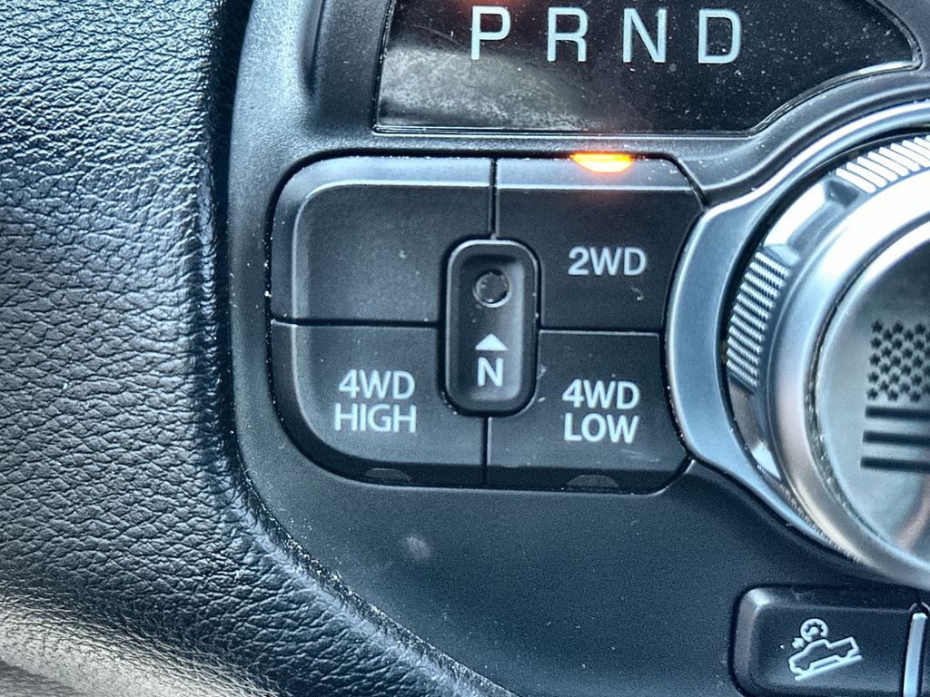 2020 Ram 1500 Rebel photo 32