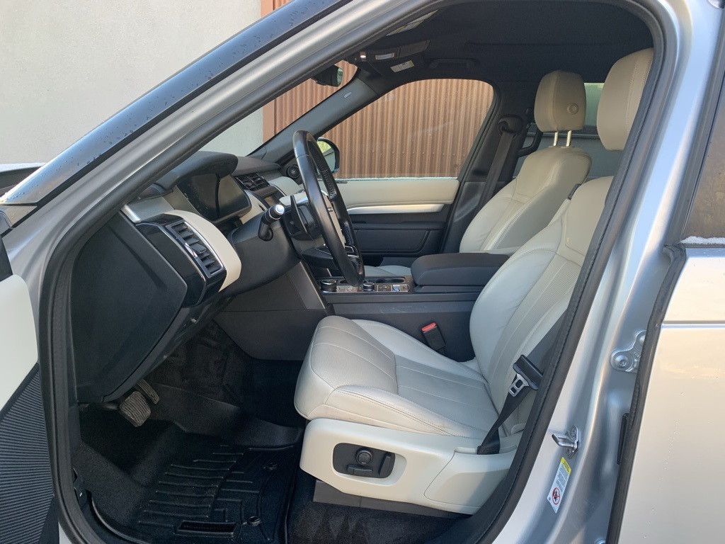 Used 2020 Land Rover Discovery Landmark Edition with VIN SALRU2RV5L2426998 for sale in Durango, CO