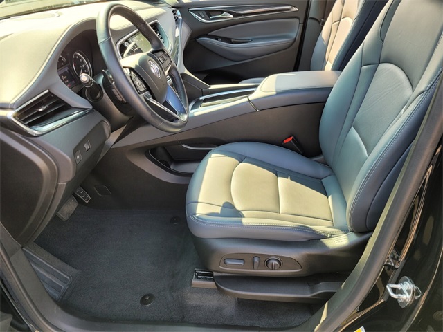 2023 Buick Enclave Essence photo 8