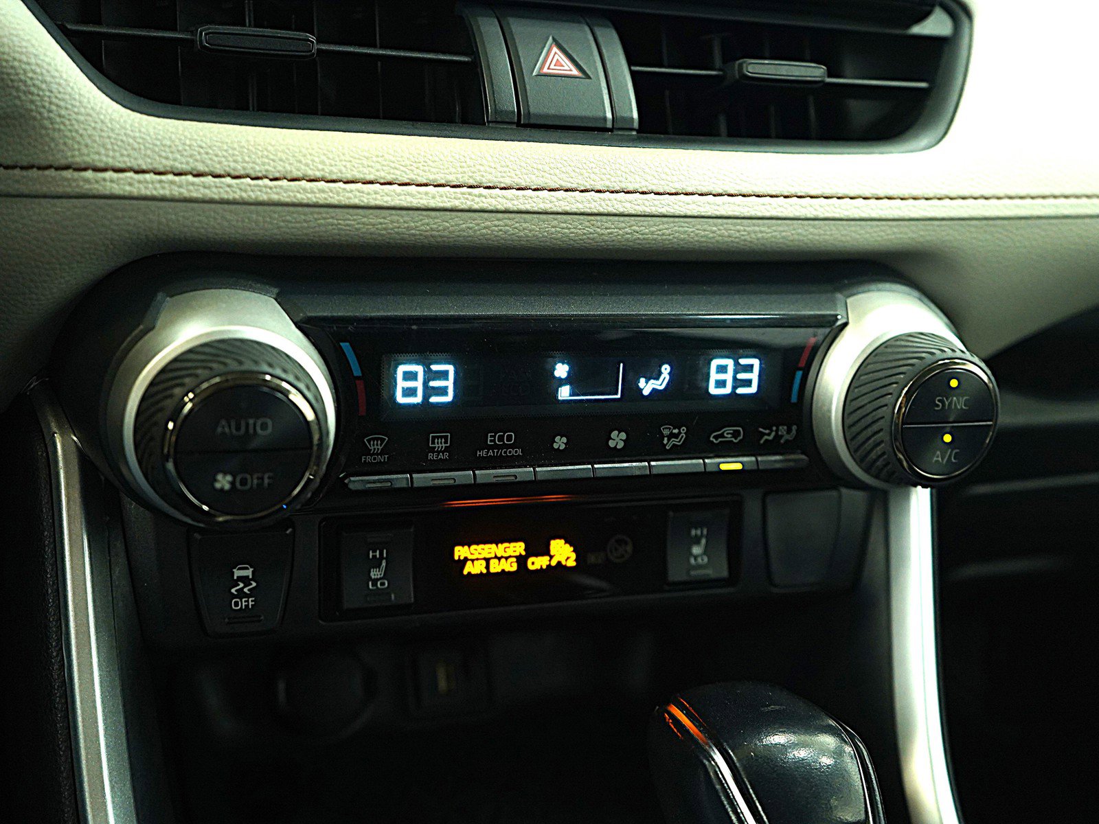 Used 2021 Toyota RAV4 XLE with VIN JTMRWRFV7MD119921 for sale in Burnsville, Minnesota