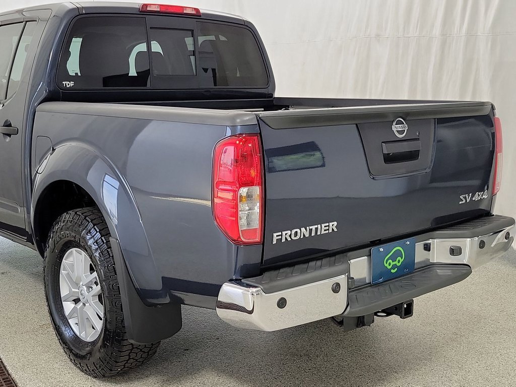 2016 Nissan Frontier SV photo 6
