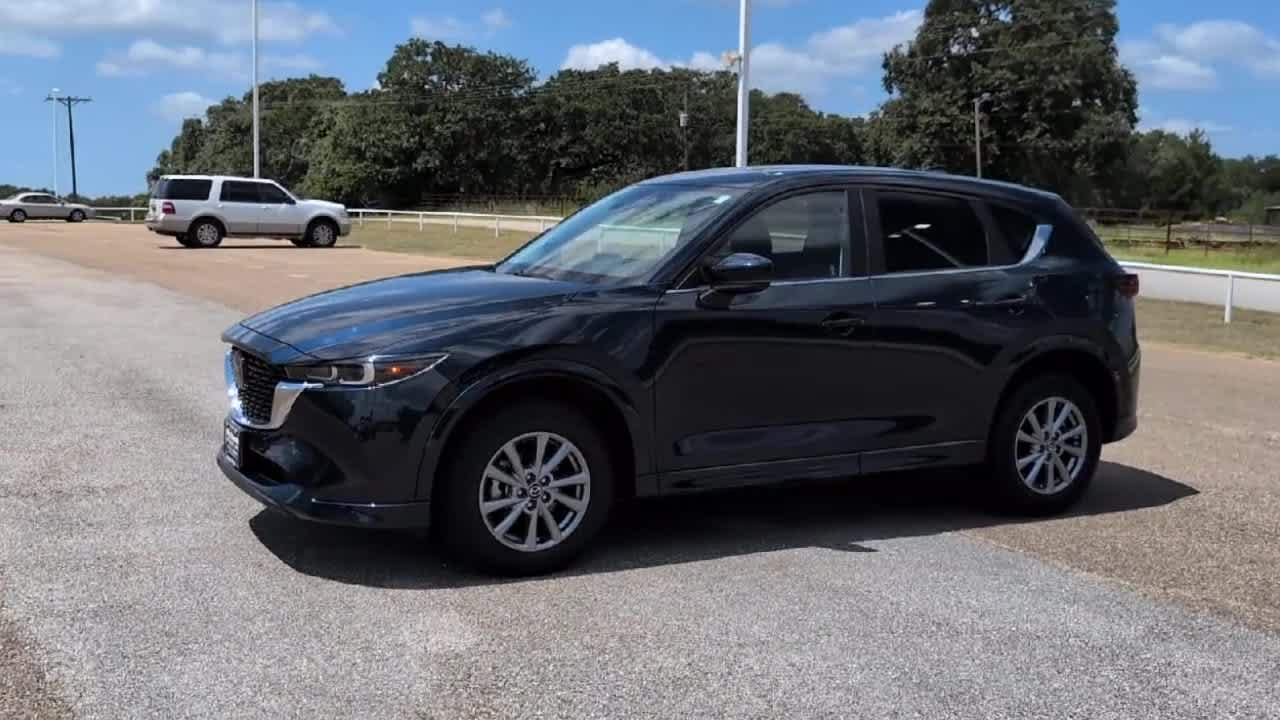 2024 Mazda CX-5 2.5 Select photo 3