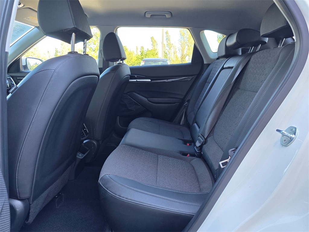 2024 Kia Seltos S photo 22