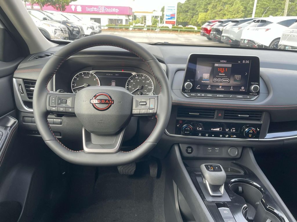 2026 Nissan Rogue SV photo 13