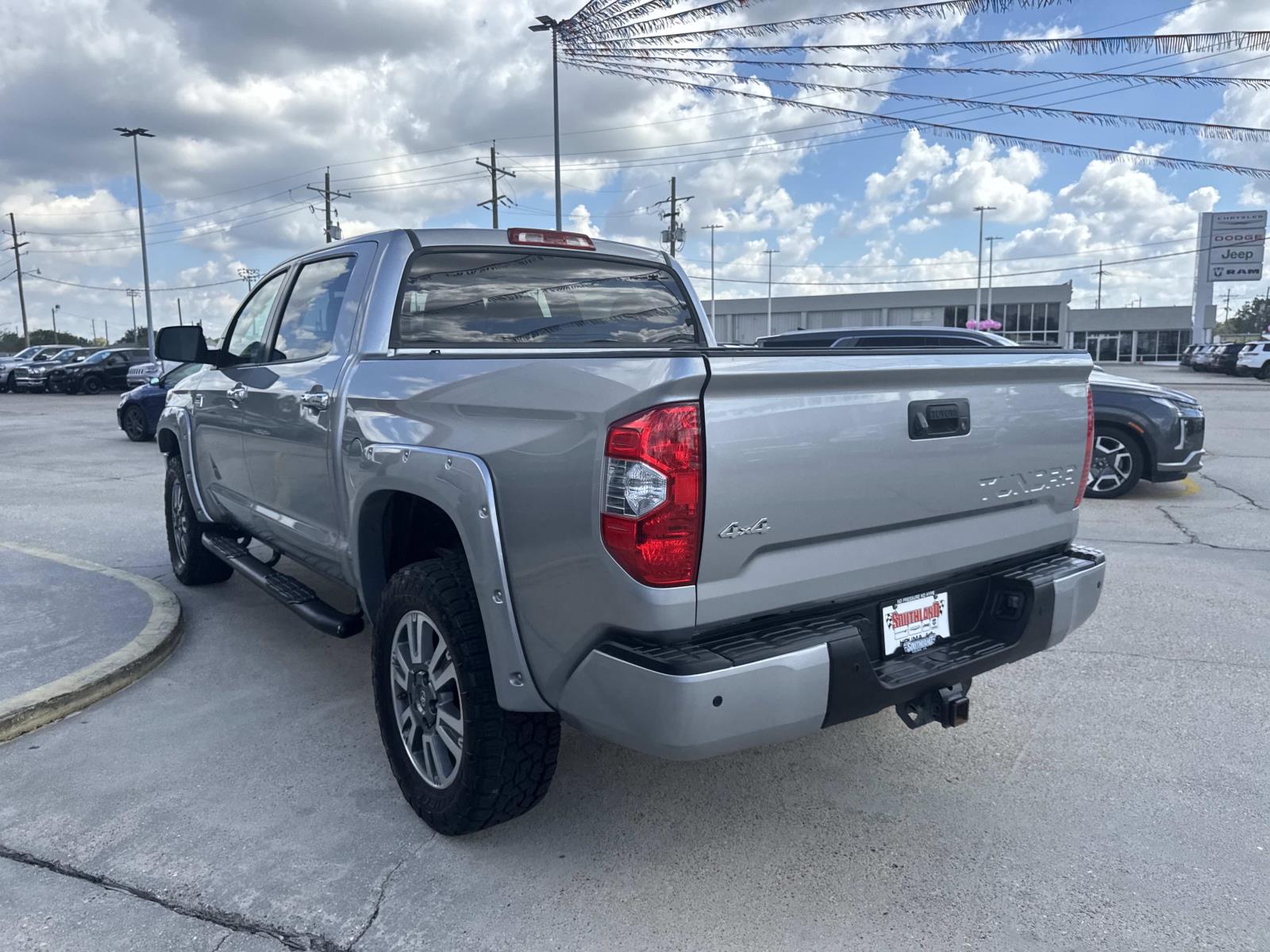 2019 Toyota Tundra Platinum Grade photo 4