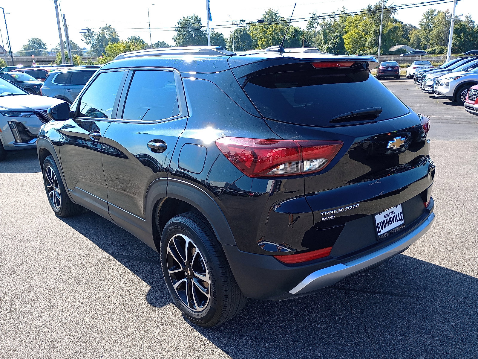 2025 Chevrolet Trailblazer LT photo 4