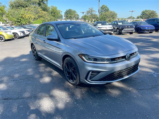 2025 Volkswagen Jetta 1.5T SE photo 24