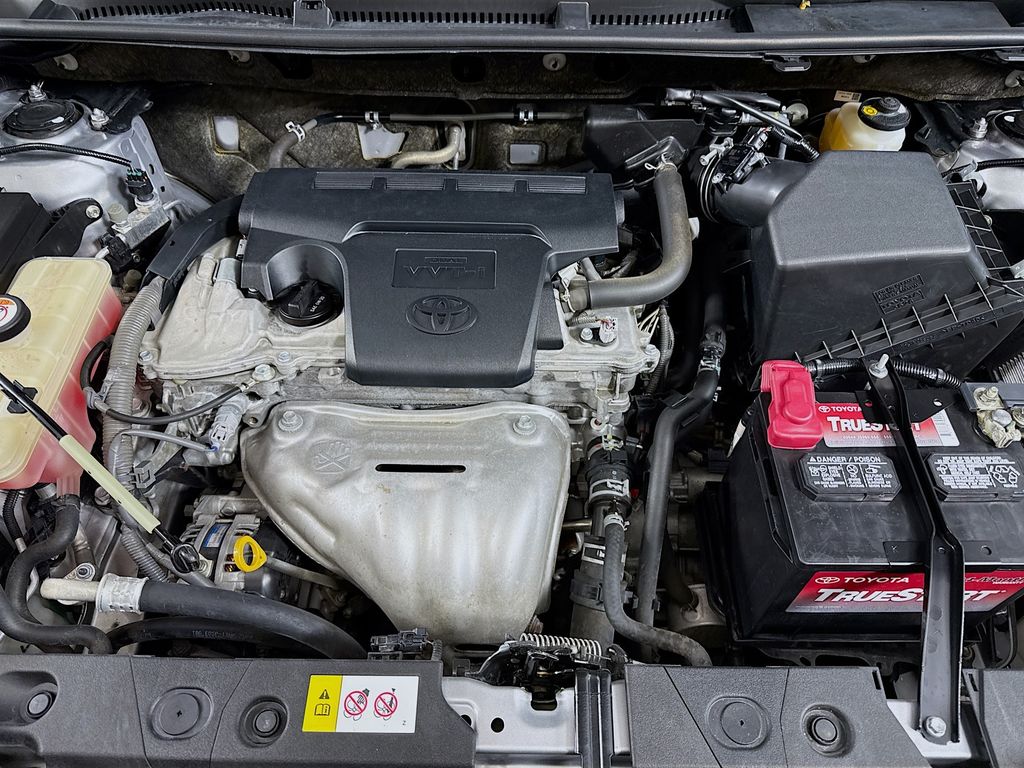 2018 Toyota RAV4 XLE photo 25