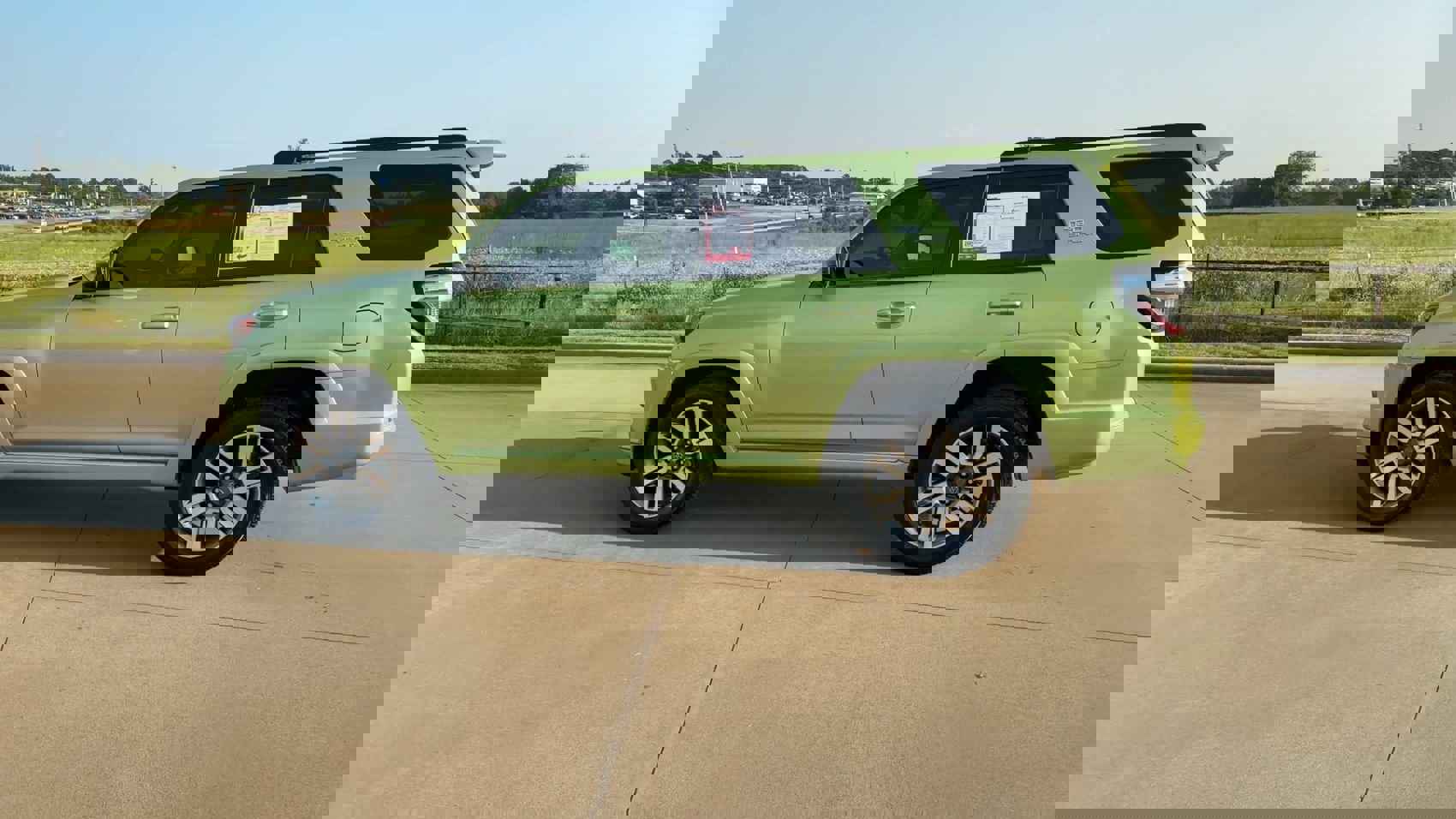 2023 Toyota 4Runner TRD Sport 2WD photo 4
