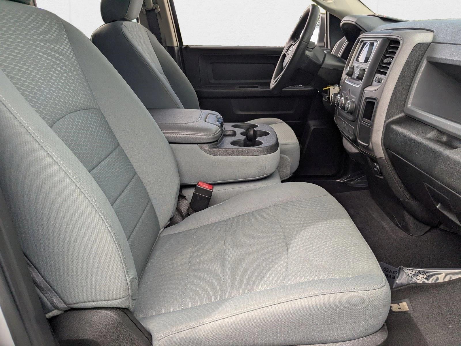 2019 Ram 1500 Classic Express photo 17