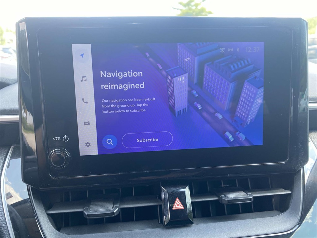 2023 Toyota Corolla LE photo 15
