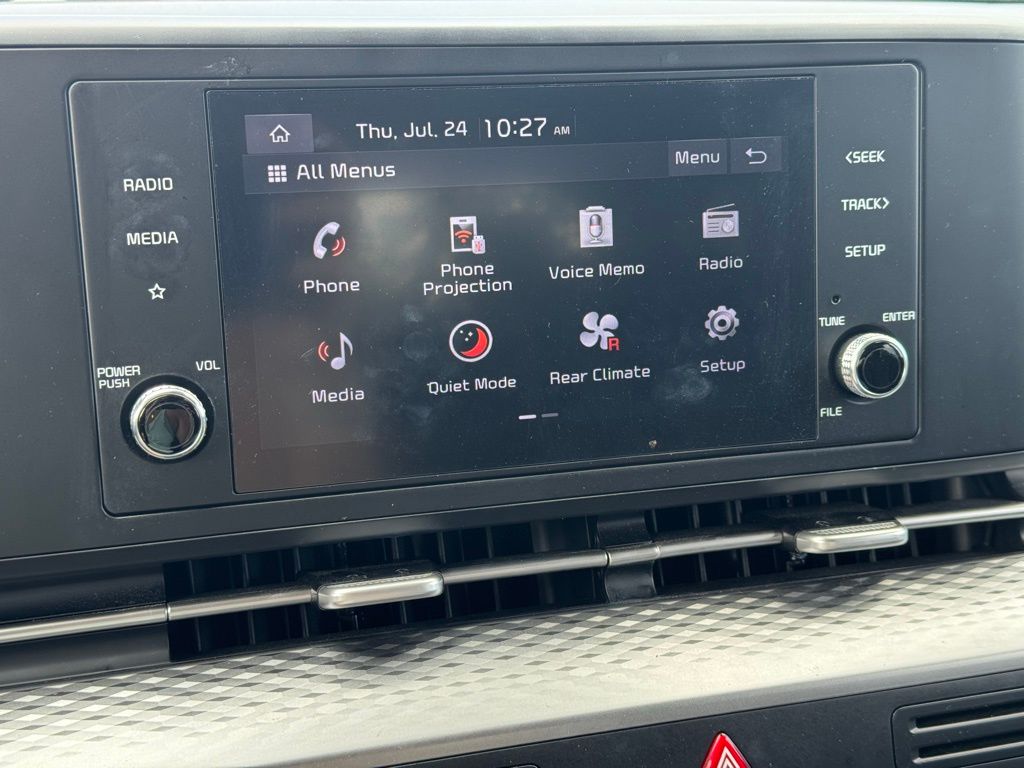 2023 Kia Carnival LX photo 20