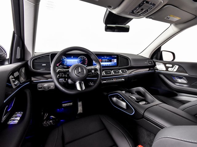 2026 Mercedes Benz GLS 450 4MATIC photo 18
