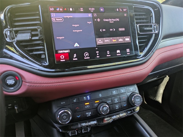 2022 Dodge Durango R/T photo 19