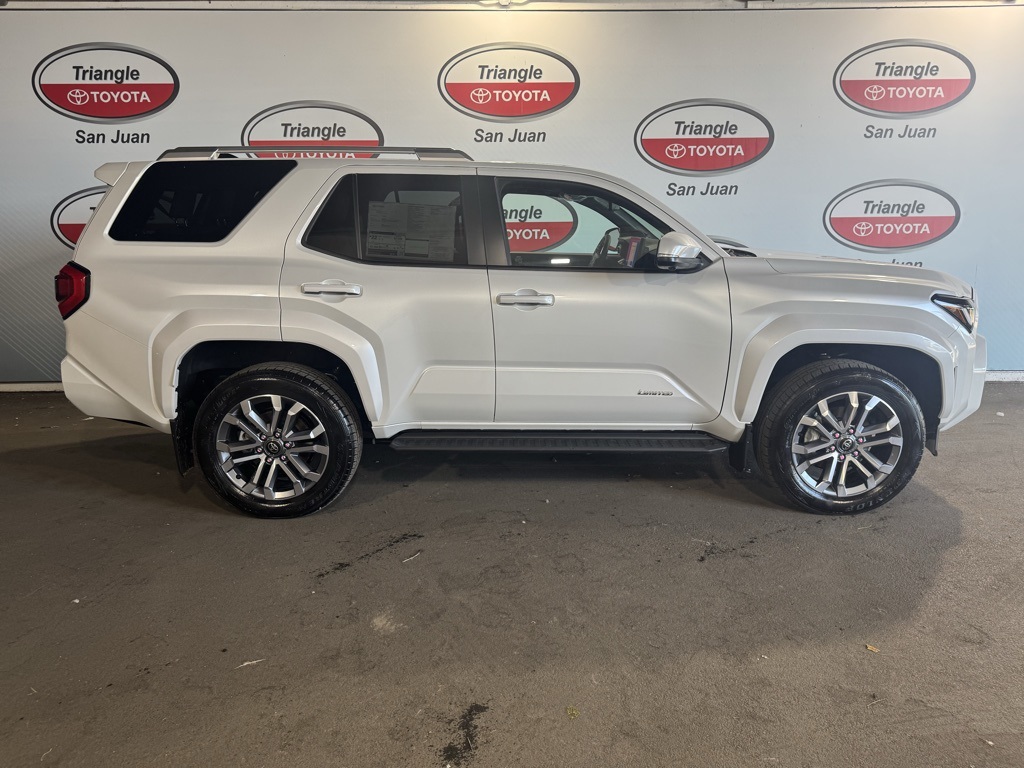 2025 Toyota 4Runner photo 4