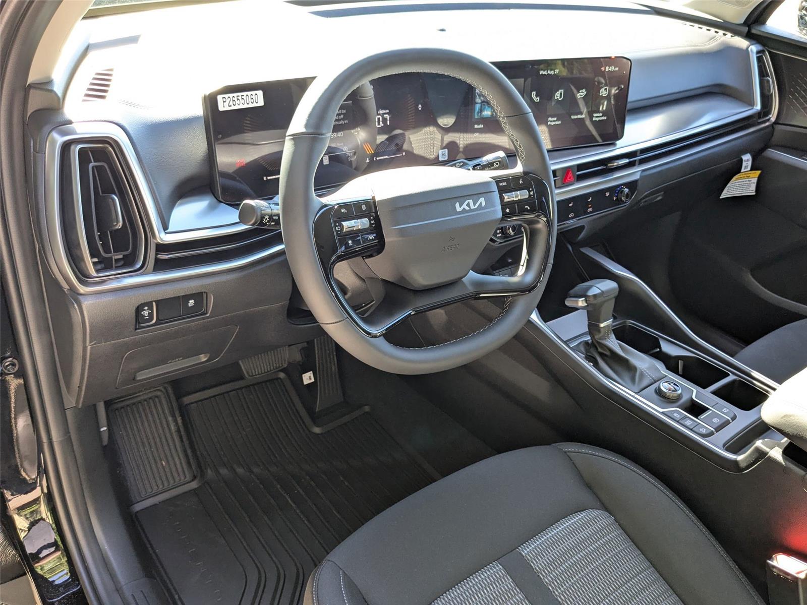2026 Kia Sorento LX photo 16